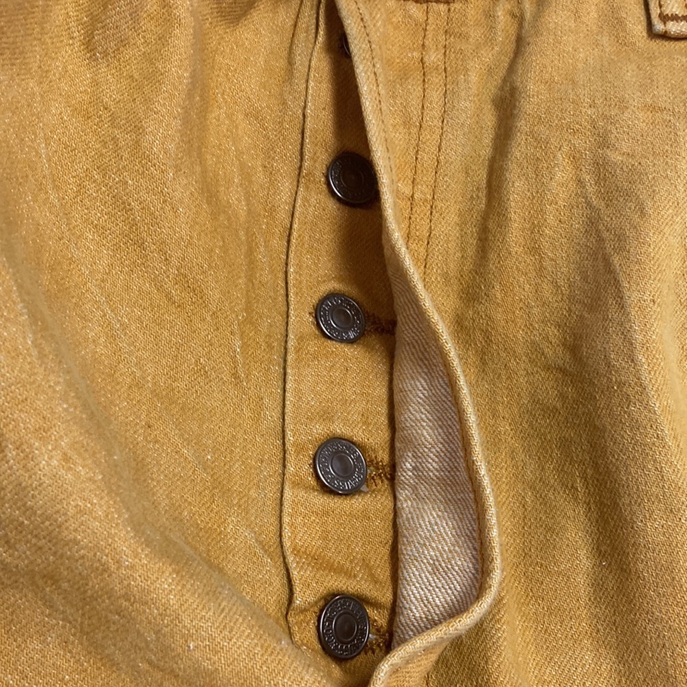 🎉HP🎉Levi Strauss Co. 501 Mustard Colored Jeans Made From White Oak Cone Denim - Picture 7 of 9